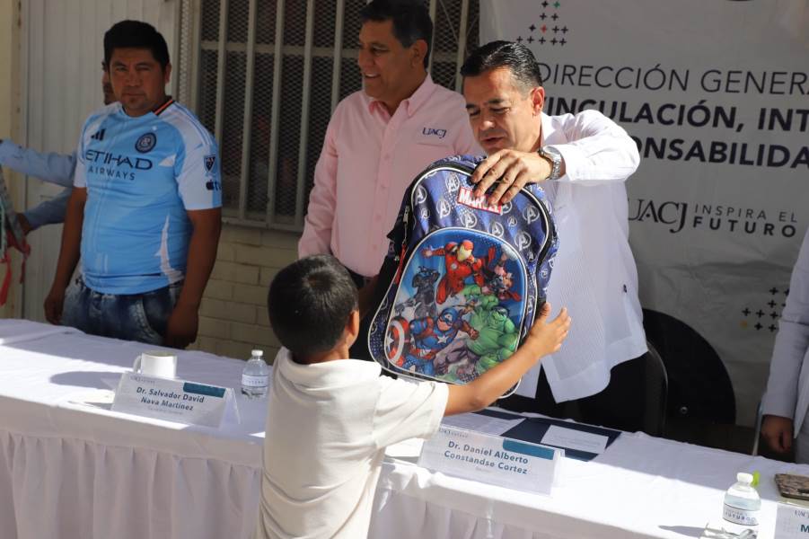 UACJ-utiles esc col tarahumara1