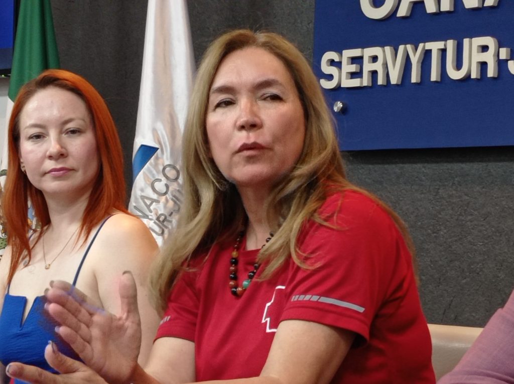 Norma Domínguez cruz roja