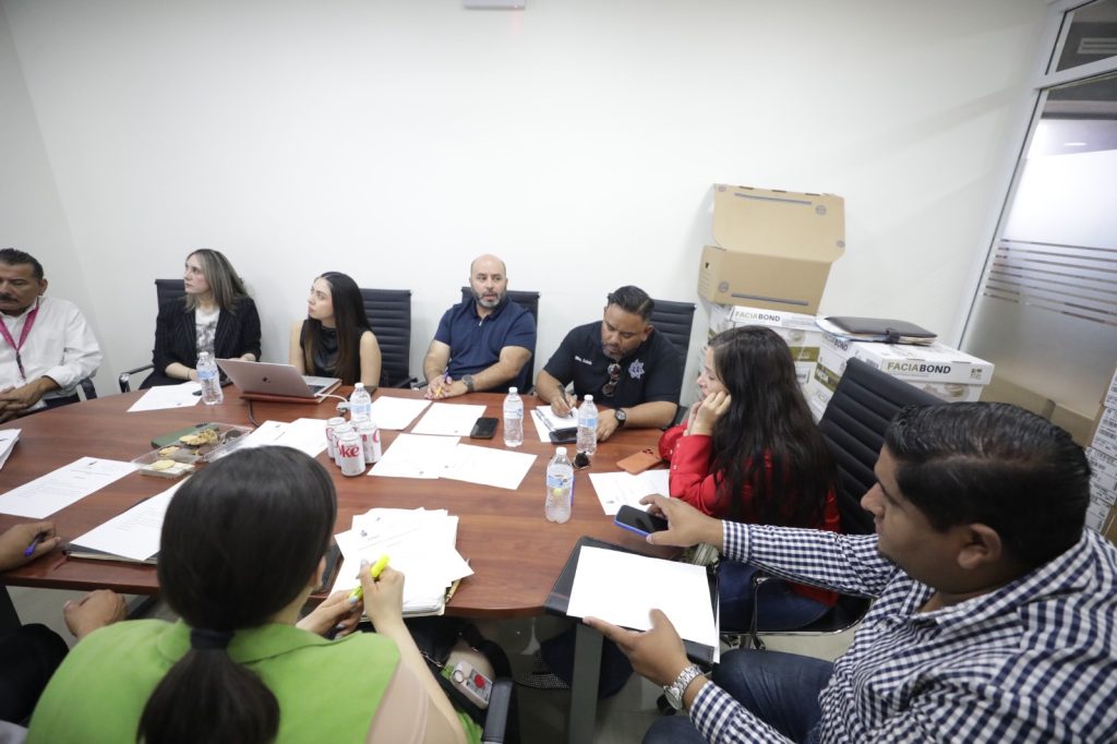 multas y arrestos a cochinos