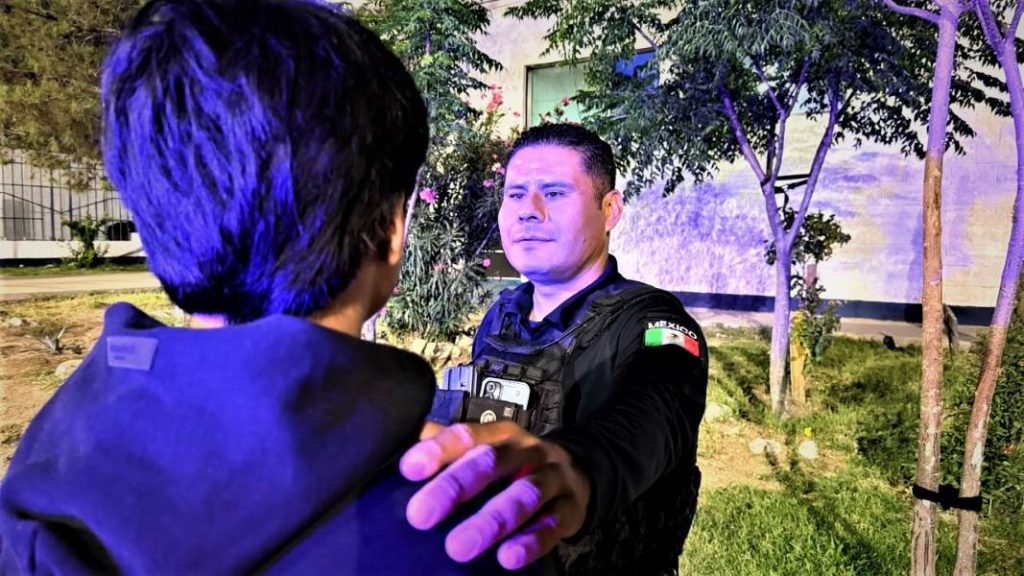 polis evitan suicidio-17jul