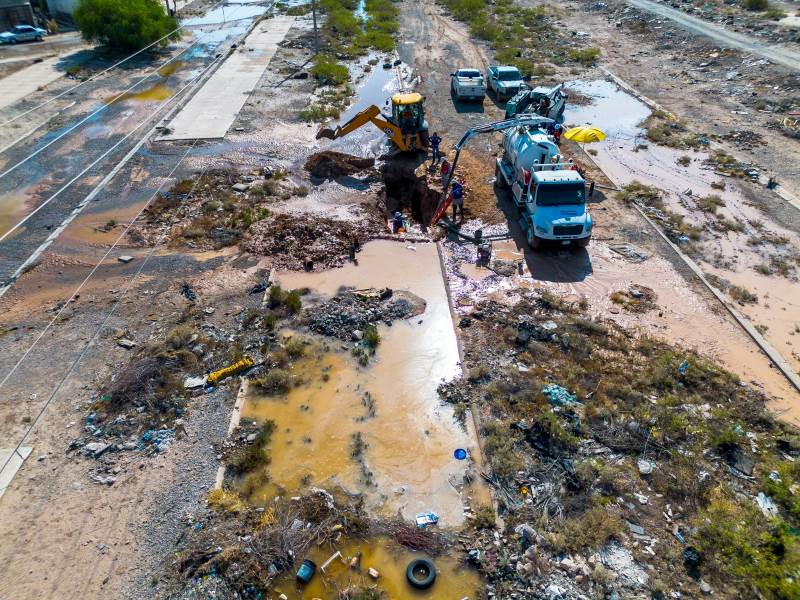 jmas-repara enorme fuga de agua