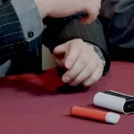Advierten sobre riesgos del uso de vapeadores
