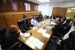 analizan contrato plurianual en obra