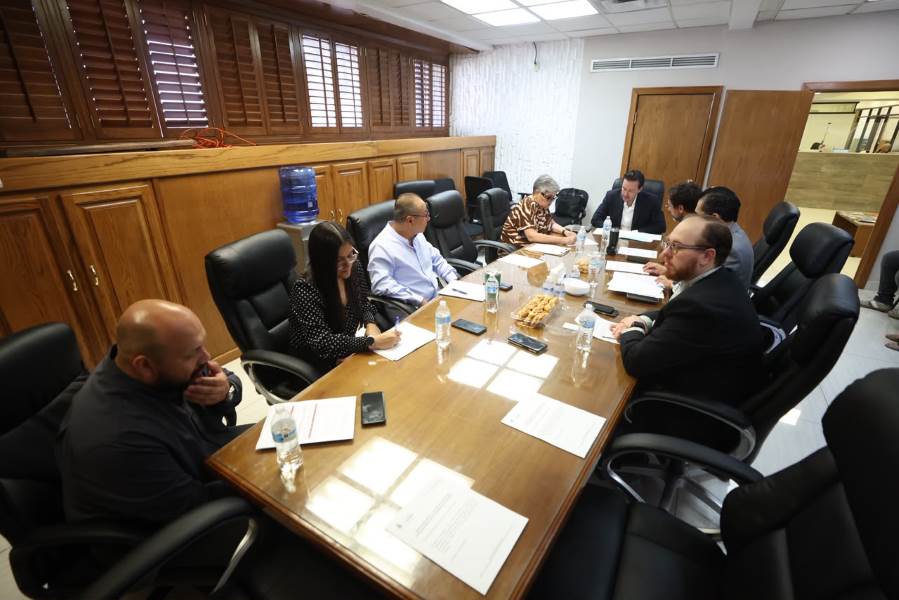 analizan contrato plurianual en obra