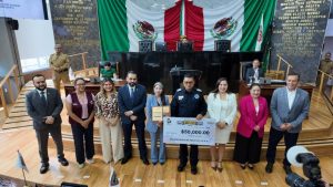 reconocen 4 polis de juarez