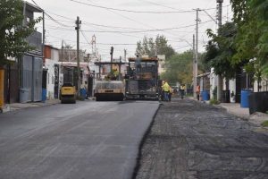 repavimentan calle fotografos