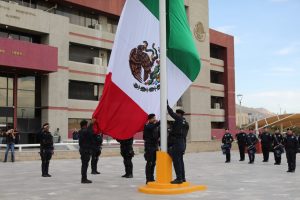 sustituyen bandera en pdcia