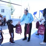 Entregan más de 2 mil mochilas y loncheras a estudiantes de Ciudad Juárez