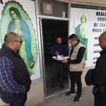 Multan con 366 mil pesos a negocio por colocar 312 lonas publicitarias sin permiso en Juárez