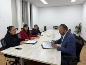 ortiz-firma convenio federacion