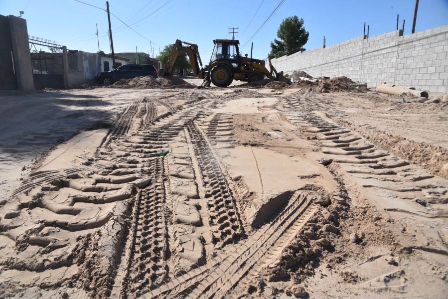 pavimentan la calle ciruela