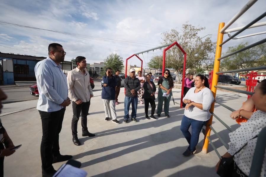 revisan y ordenan cambio de jeuvos en parque