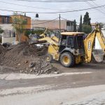 Retiran lodo, llantas y escombro de calles de la colonia Lucio Blanco tras lluvias